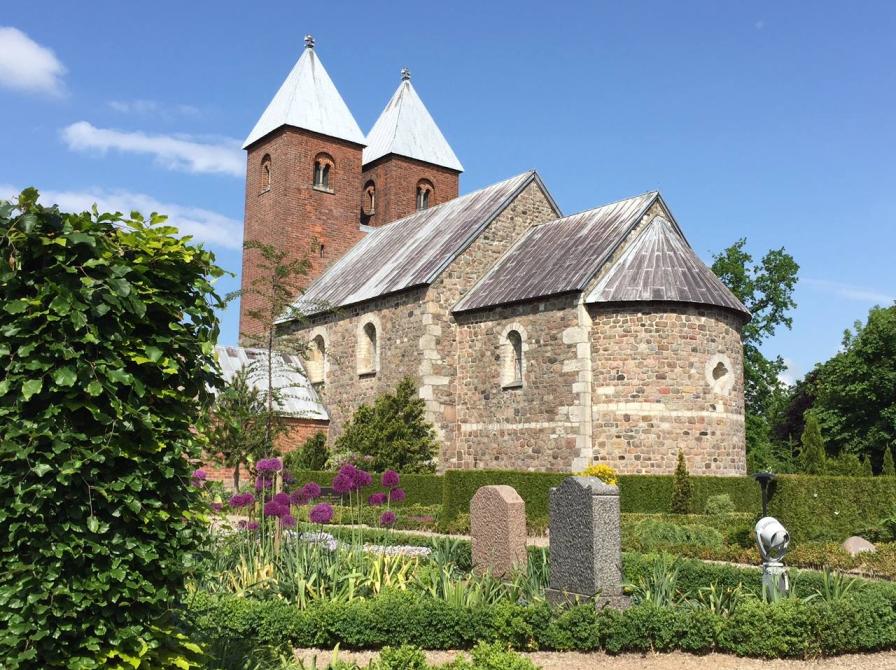 Fotografi af Fjenneslev Kirke